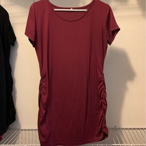 Maroon maternity tshirt